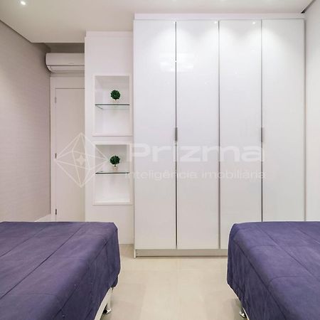 בומבינאס Sd 203 - Excelente Apartamento Em Condominio Com Rooftop E Piscina. מראה חיצוני תמונה